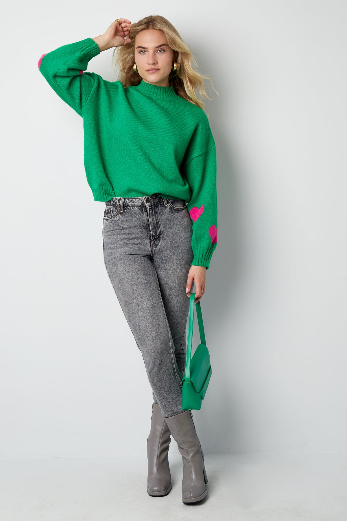 Gestrickter Wollmischungs Damen Oversized Pullover Herz Applikation Design